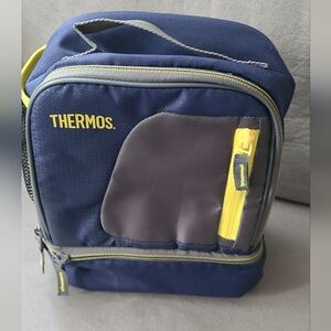 Thermos lunchbox 9" x 7"soft‎ collapsible EUC